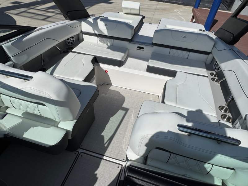 Boat Image 16