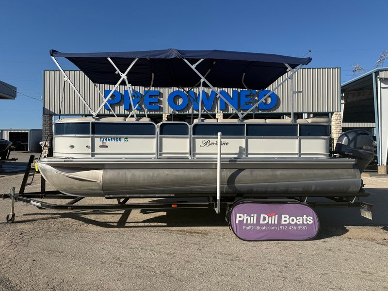 2016 Berkshire B222CR