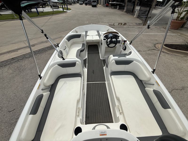 Boat Image 8