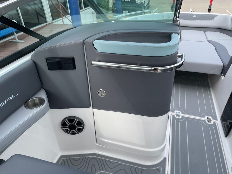 Boat Image 33