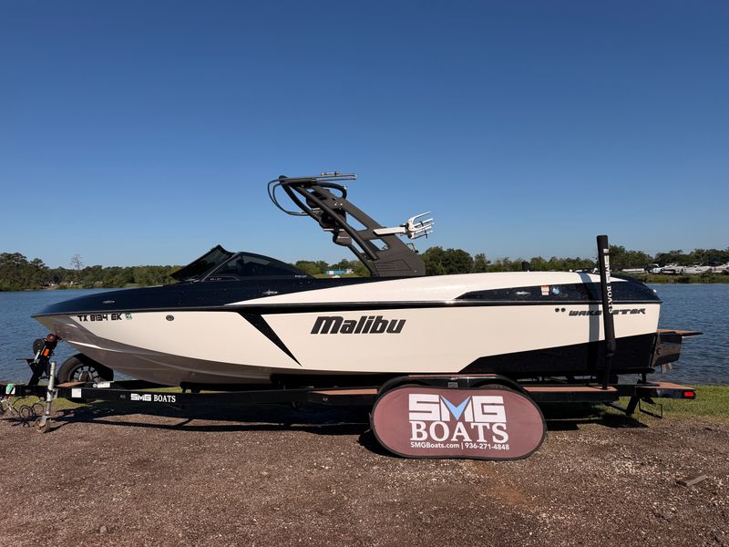 2018 Malibu 25 LSV