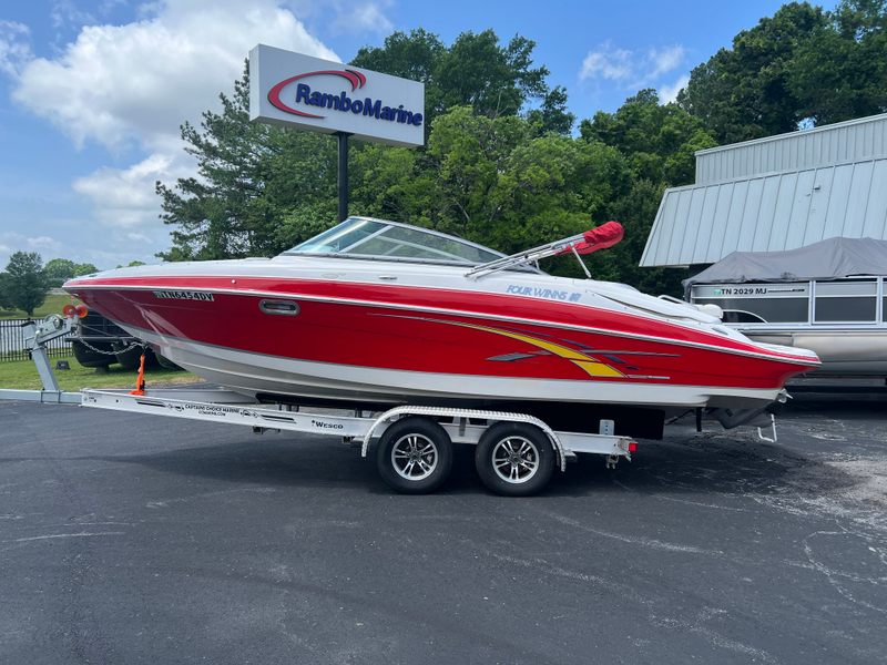 2007 Four Winns 240 Horizon