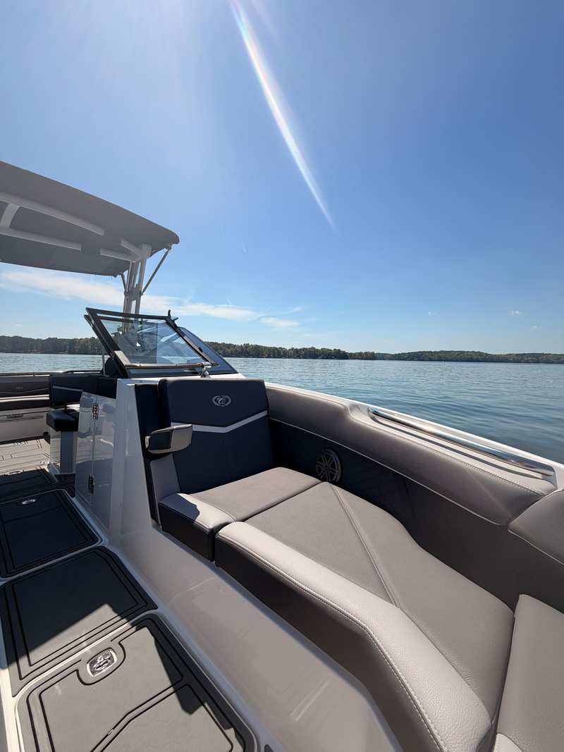 Boat Image 10