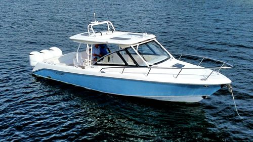 2018 Everglades 360 LXC