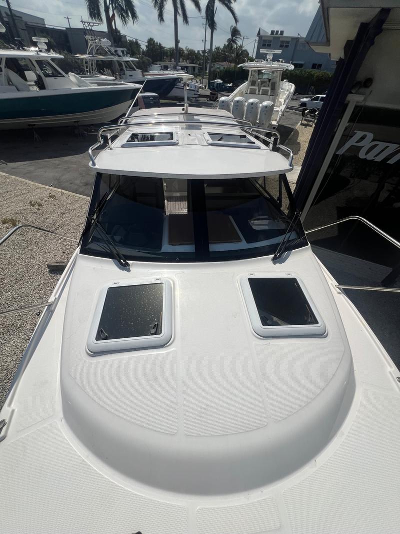 Boat Image 12
