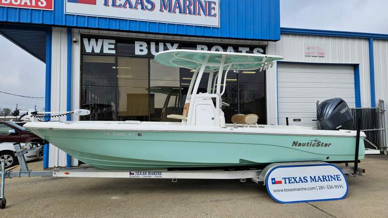 2023 Nauticstar 249 XTS