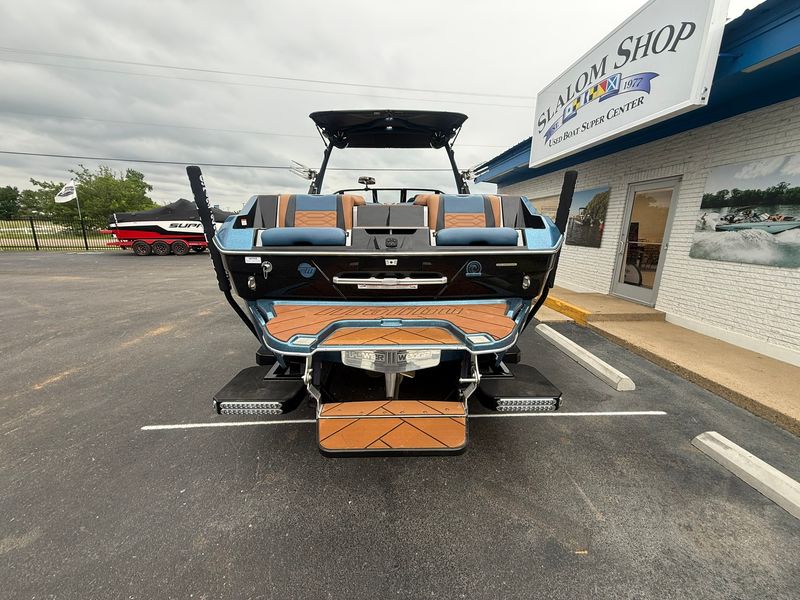 Boat Image 4