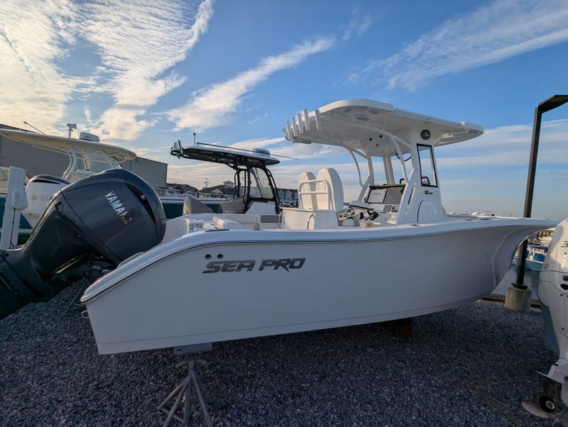 2026 Sea Pro 262 DLX