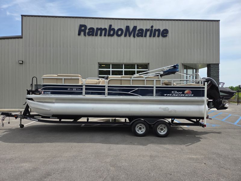 2019 Sun Tracker Sportfish 22 DLX
