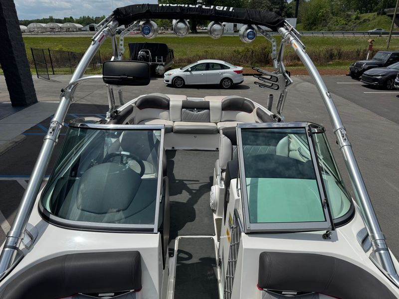Boat Image 17