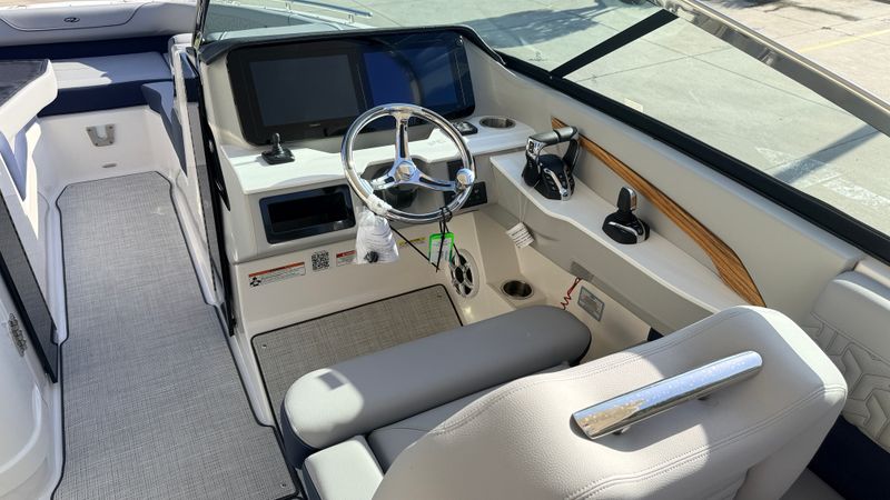 Boat Image 13