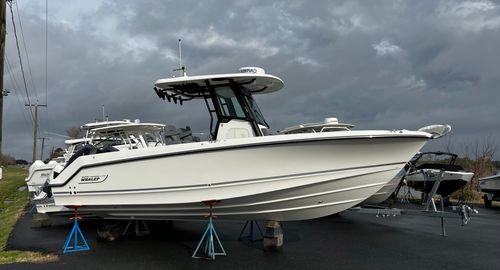 2026 Boston Whaler 250 Outrage