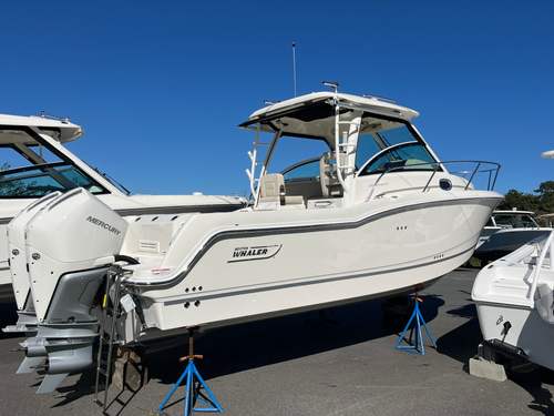 2026 Boston Whaler 285 Conquest