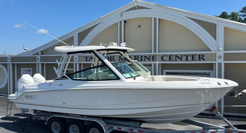 2025 Boston Whaler 280 Vantage
