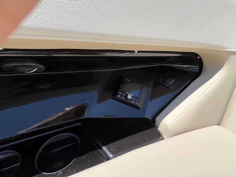 Boat Image 60